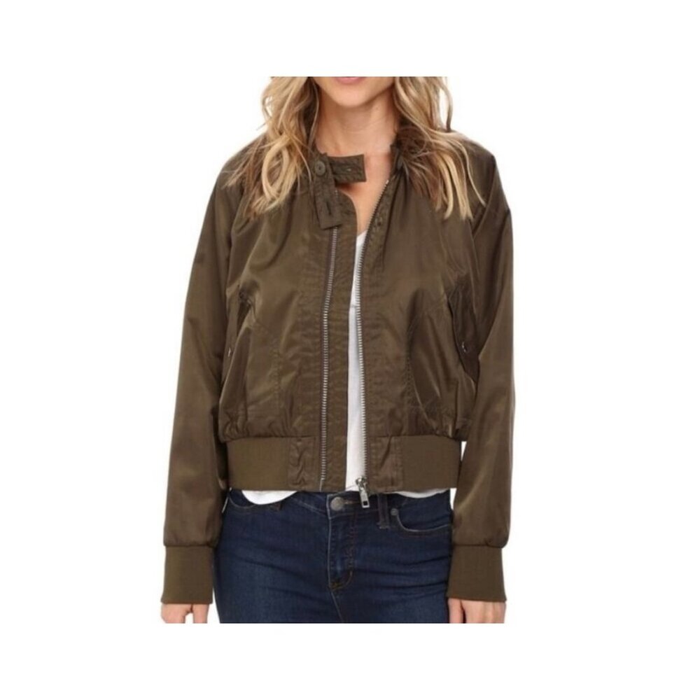 Free People Midnight Satin Olive Green Satin Bomber Jacket size Medium‎ Military